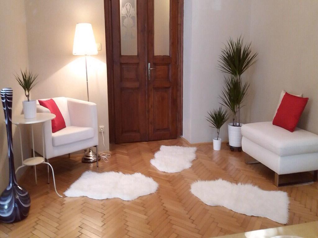 Apartamento Spacious 3bdr Wenceslas Square Praga