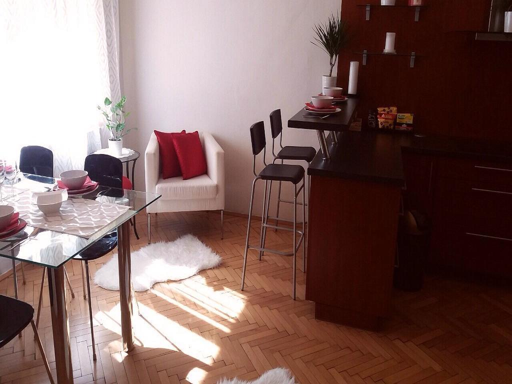 Apartamento Spacious 3bdr Wenceslas Square